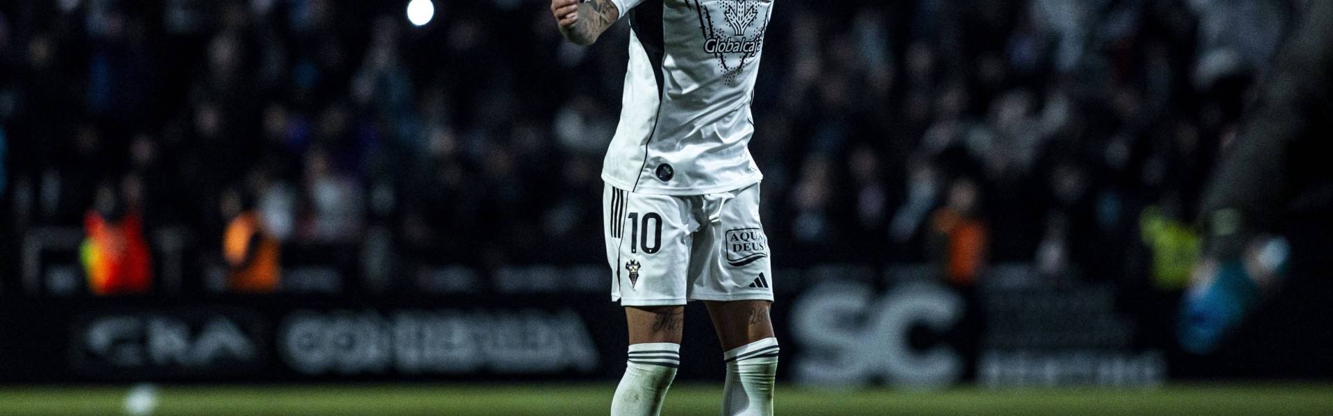 世界杯淘汰赛时间-世体：国王杯淘汰皇马，阿尔瓦塞特门票及当地商业收入超200万欧