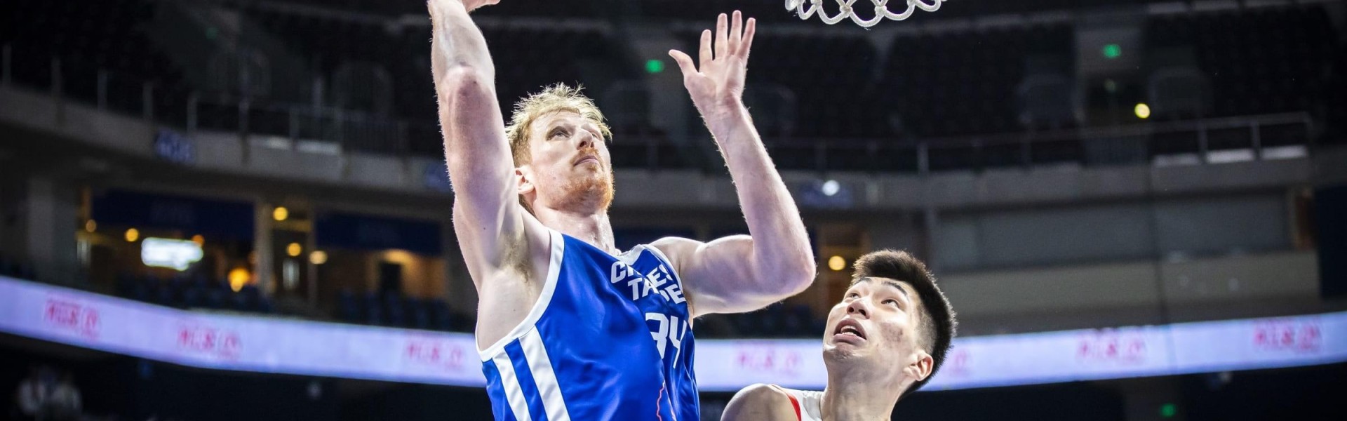 世界杯比赛安排-体力不支，高柏铠全场出战36分钟&amp;amp;投篮14中8，得到19分11篮板